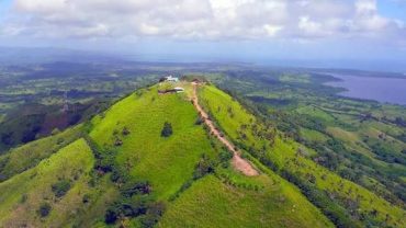 Montaña Redonda Miches – Swing Above the Clouds with Breathtaking Views