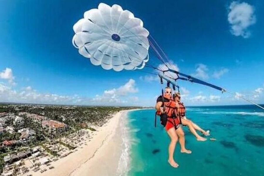 Parasailing Punta Cana
